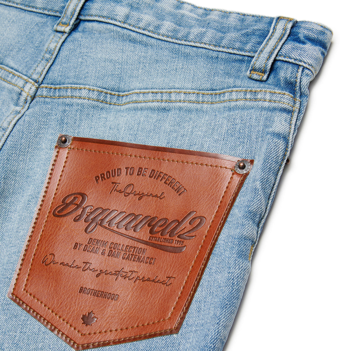 DQ3213 D0AF3 - Pantaloni - Dsquared2
